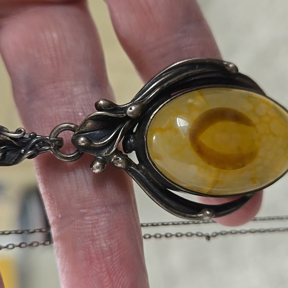 Gorgeous Vintage Baltic Egg Yolk Amber 925 Silver Necklace. Stunning. - Picture 3 of 5